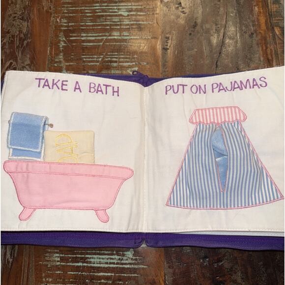VTG 1991 POCKETS OF LEARNING LULLABY AND GOODNIGHT ZIP UP CLOTH CARRY BOOK - Picture 8 of 10